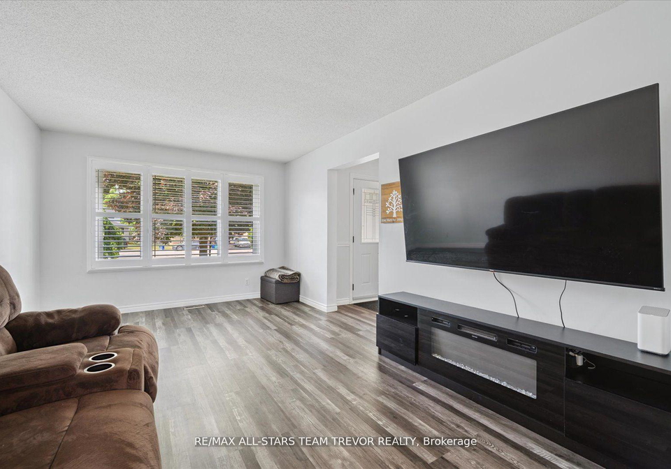 23-panama-court-georgina-ontario-n12397627