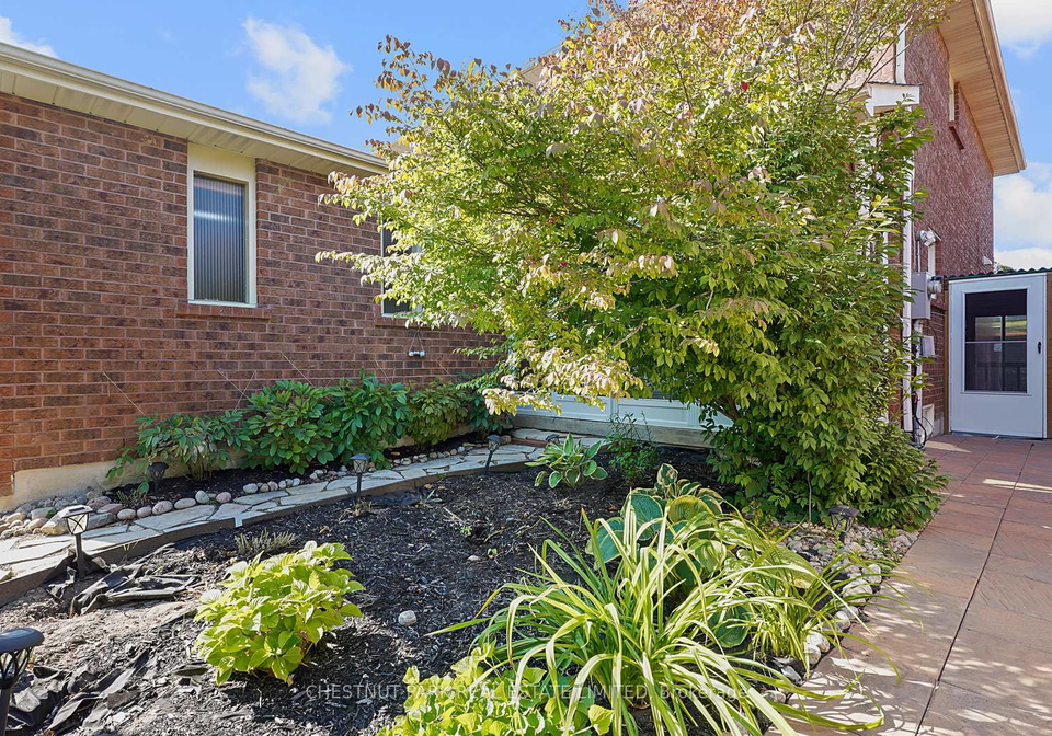4-glouster-court-richmond-hill-ontario-n12397713