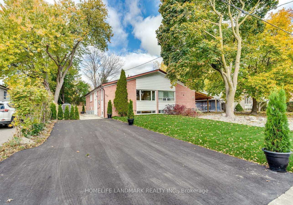 323-kerswell-drive-n-richmond-hill-ontario-n12398104