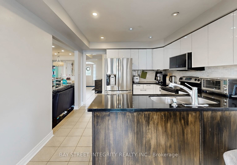 24-ian-drive-georgina-ontario-n12398134