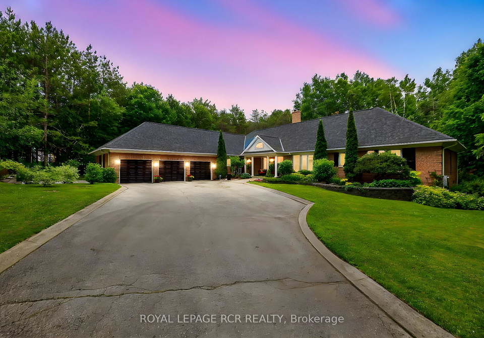 11-foxfire-chase-uxbridge-ontario-n12398140