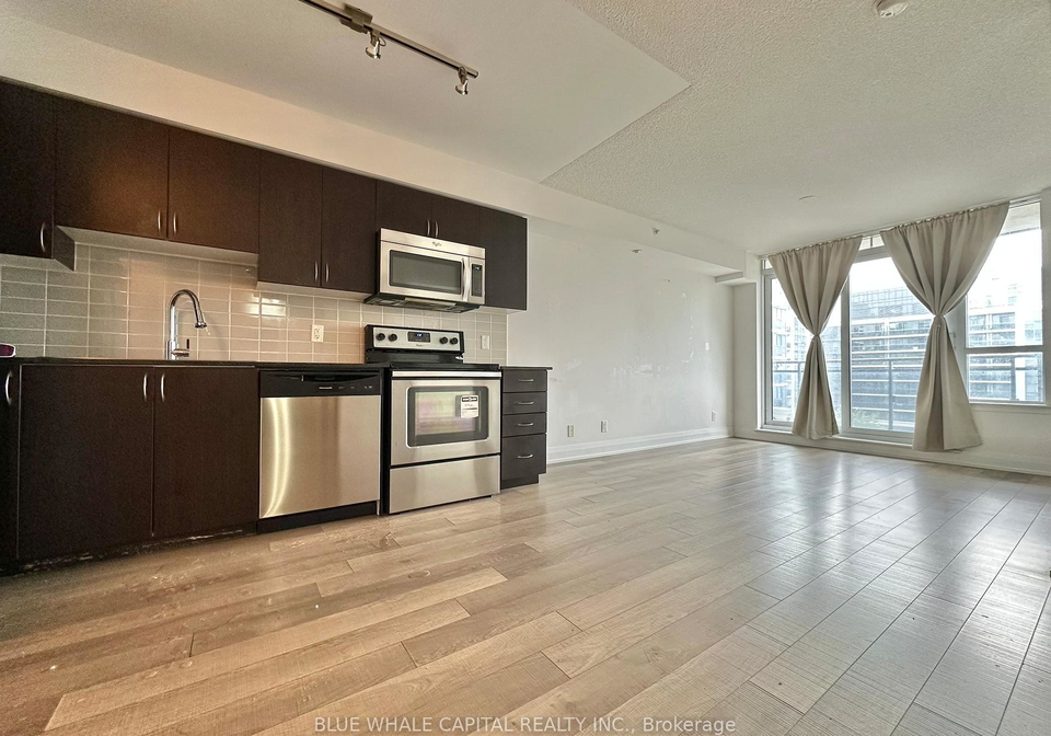 372-7-highway-e-richmond-hill-ontario-n12398378