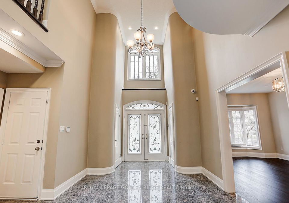 11-hillsborough-court-richmond-hill-ontario-n12398913