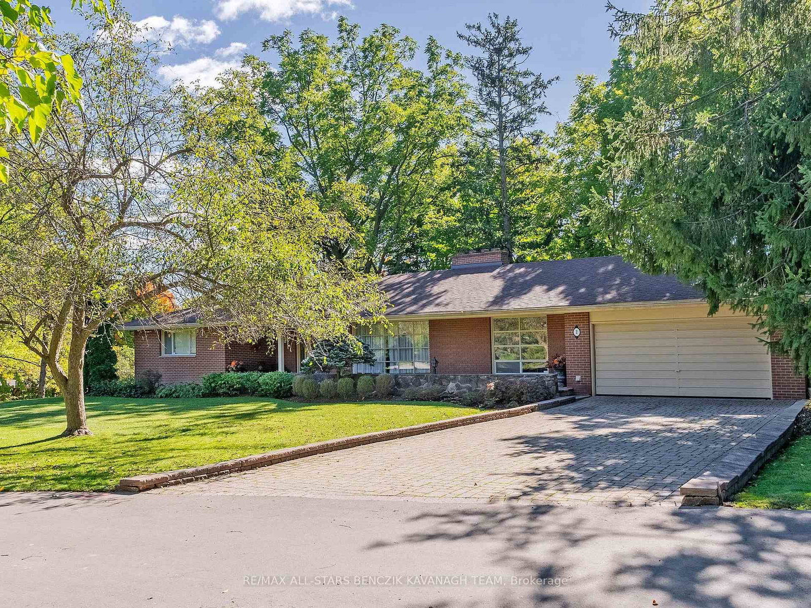 2-savannah-crescent-markham-ontario-n12399328