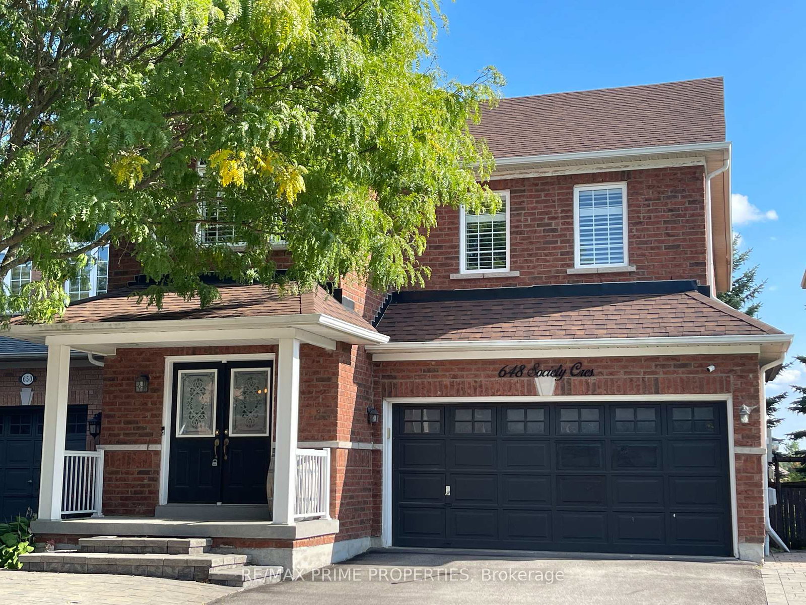648-society-crescent-newmarket-ontario-n12400441