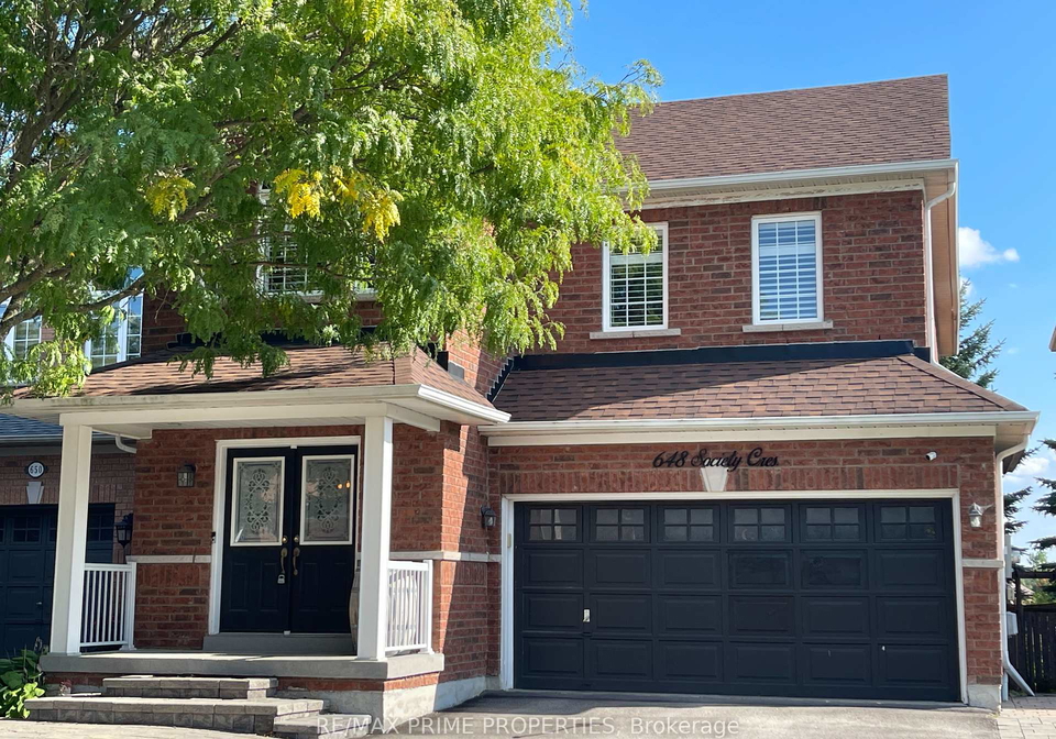 648-society-crescent-newmarket-ontario-n12400441