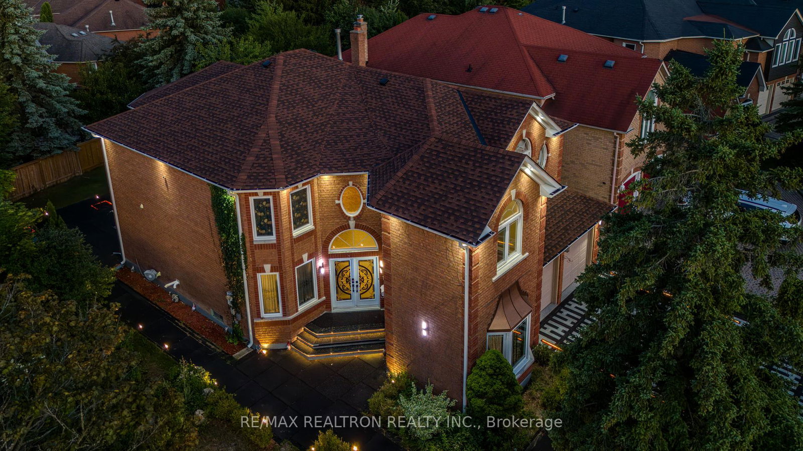 161-devonsleigh-boulevard-richmond-hill-ontario-n12400533