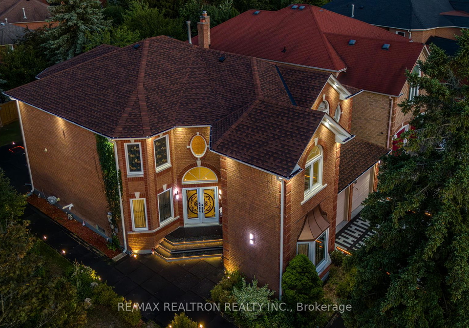 161-devonsleigh-boulevard-richmond-hill-ontario-n12400533