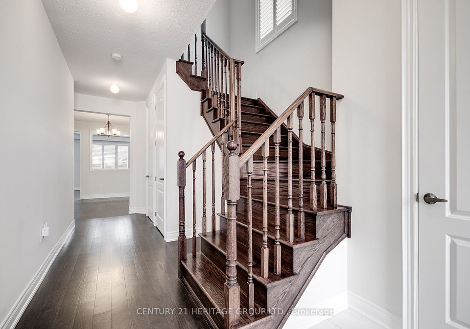 126-mcdonnell-crescent-bradford-west-gwillimbury-ontario-n12400754