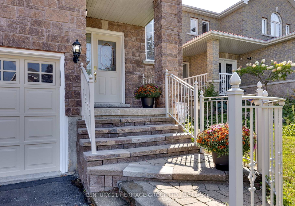 33-highland-terrace-bradford-west-gwillimbury-ontario-n12401175