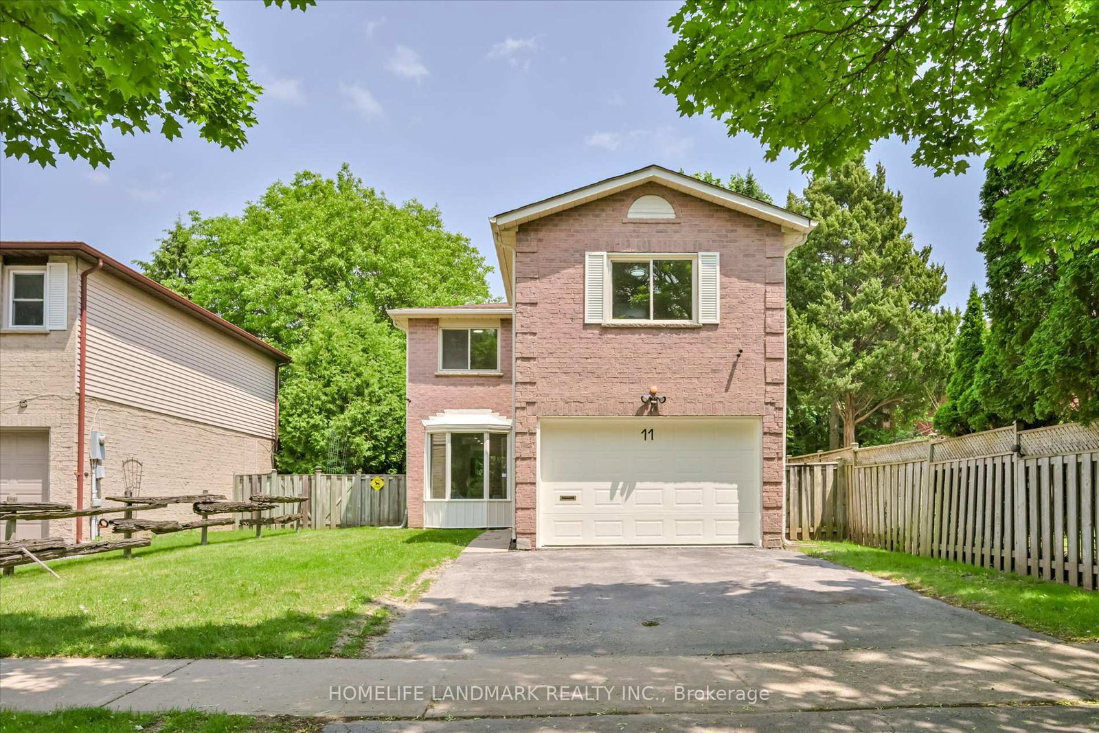 11-hunters-point-drive-richmond-hill-ontario-n12401729