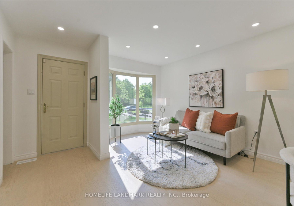 11-hunters-point-drive-richmond-hill-ontario-n12401729