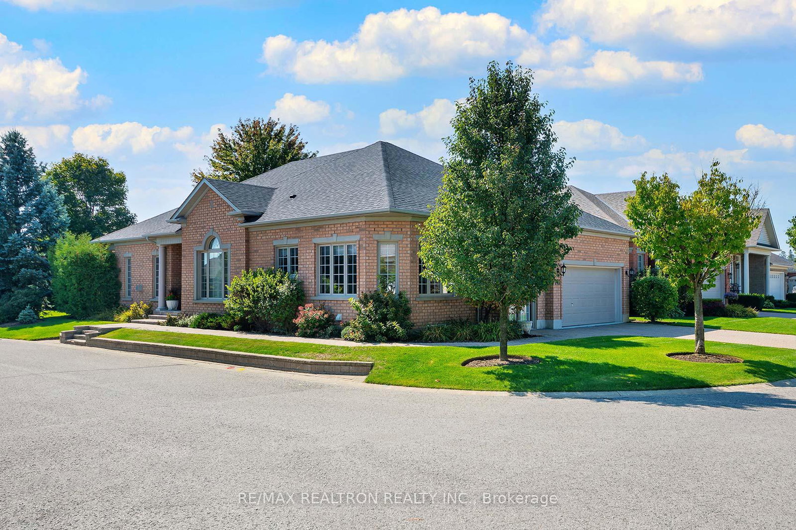 141-bobby-locke-lane-whitchurch-stouffville-ontario-n12402040