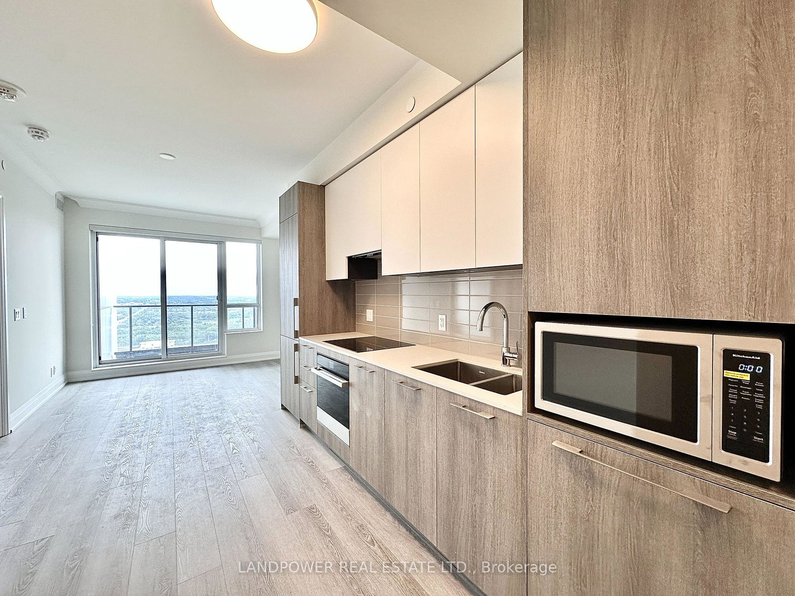8-water-walk-drive-markham-ontario-n12402100
