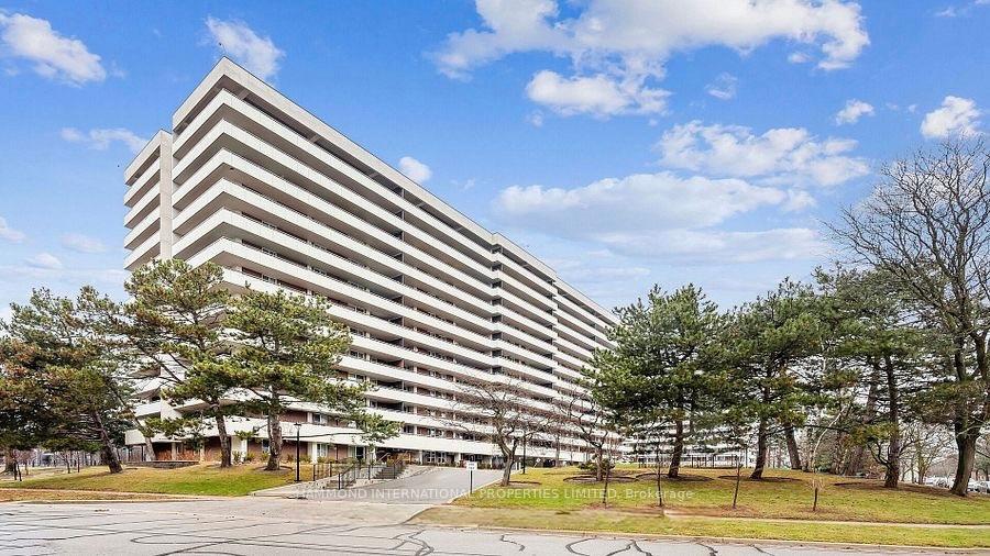 80-inverlochy-boulevard-markham-ontario-n12402156