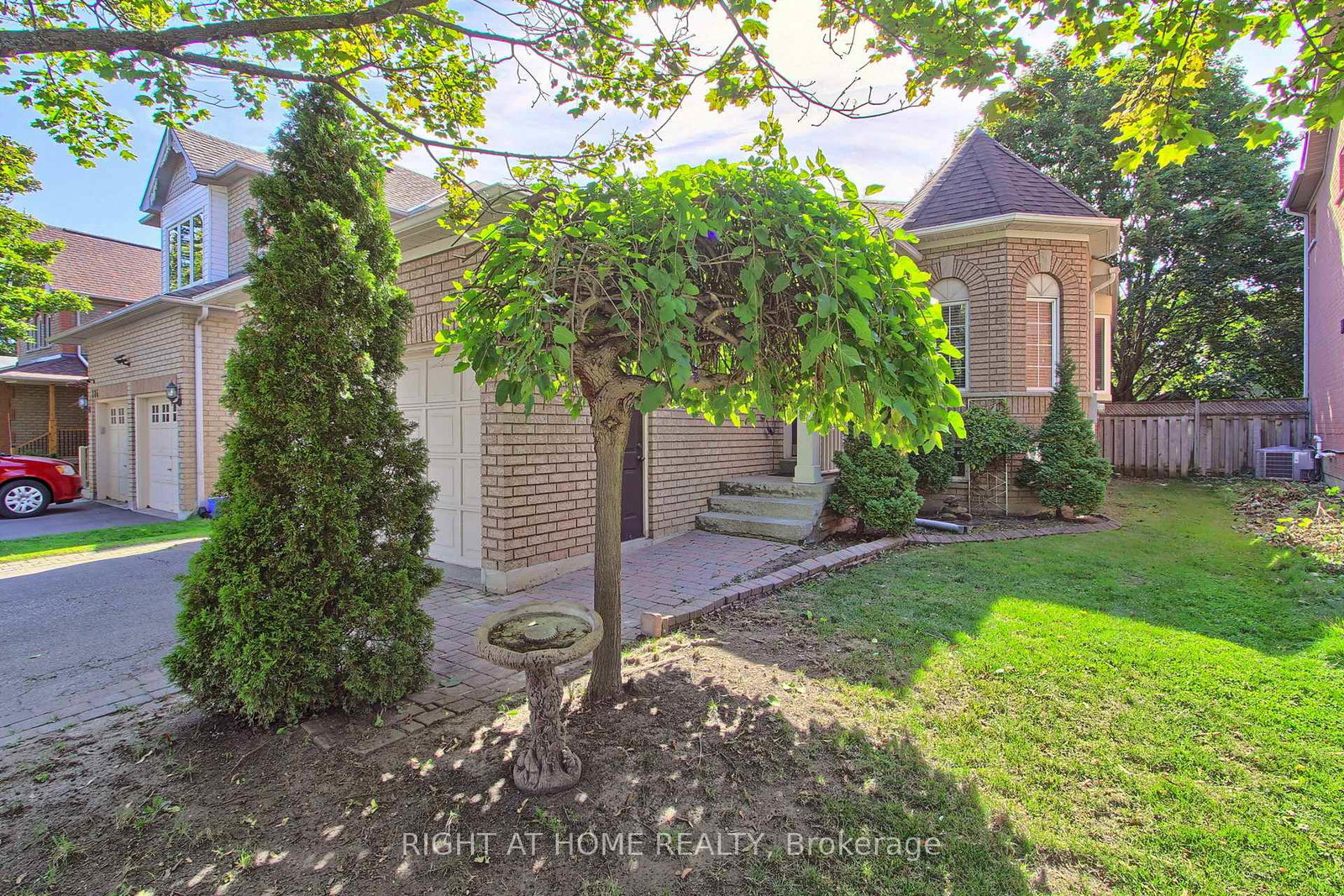 290-clearmeadow-boulevard-newmarket-ontario-n12402423