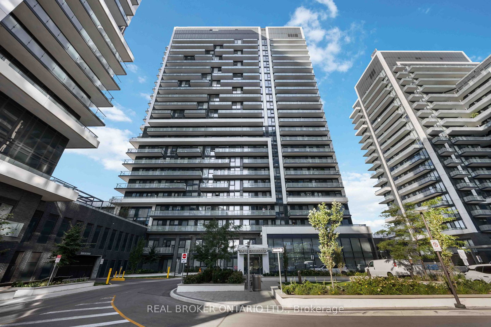 95-oneida-crescent-richmond-hill-ontario-n12402427