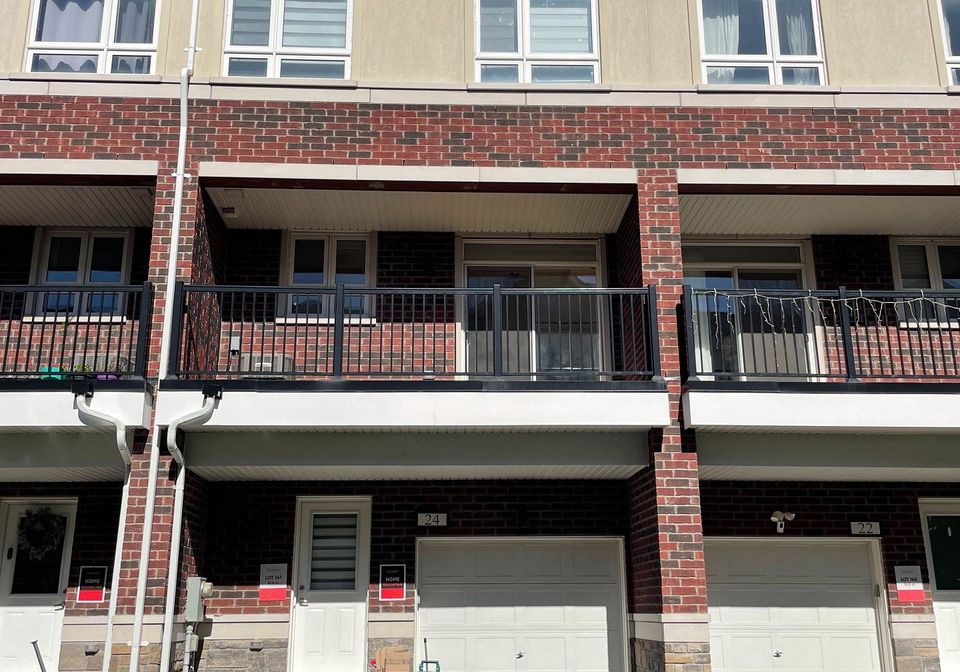 24-imperial-college-lane-markham-ontario-n12402436