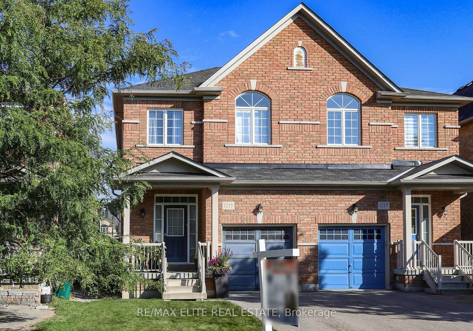 1215-mccron-crescent-newmarket-ontario-n12402524