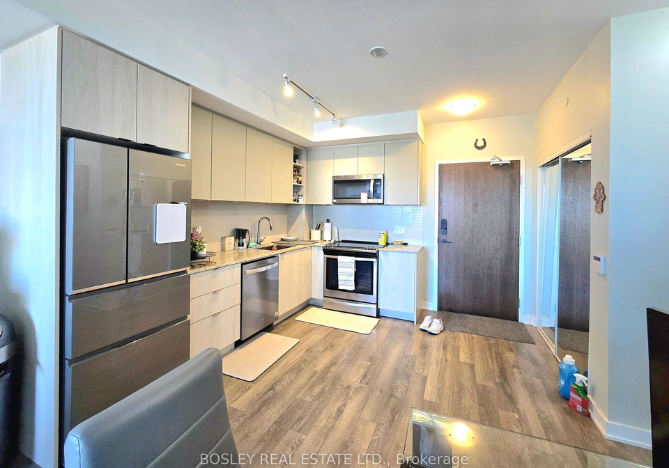 100-eagle-rock-way-vaughan-ontario-n12403201