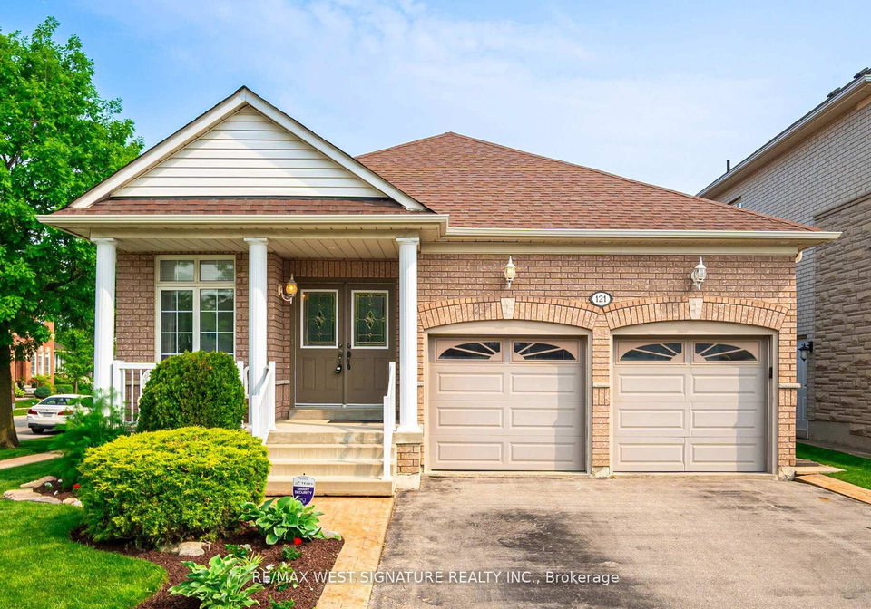 121-calera-crescent-vaughan-ontario-n12403313