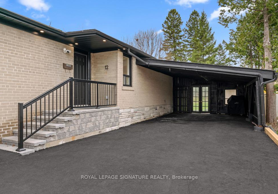 12-davidson-road-aurora-ontario-n12403571