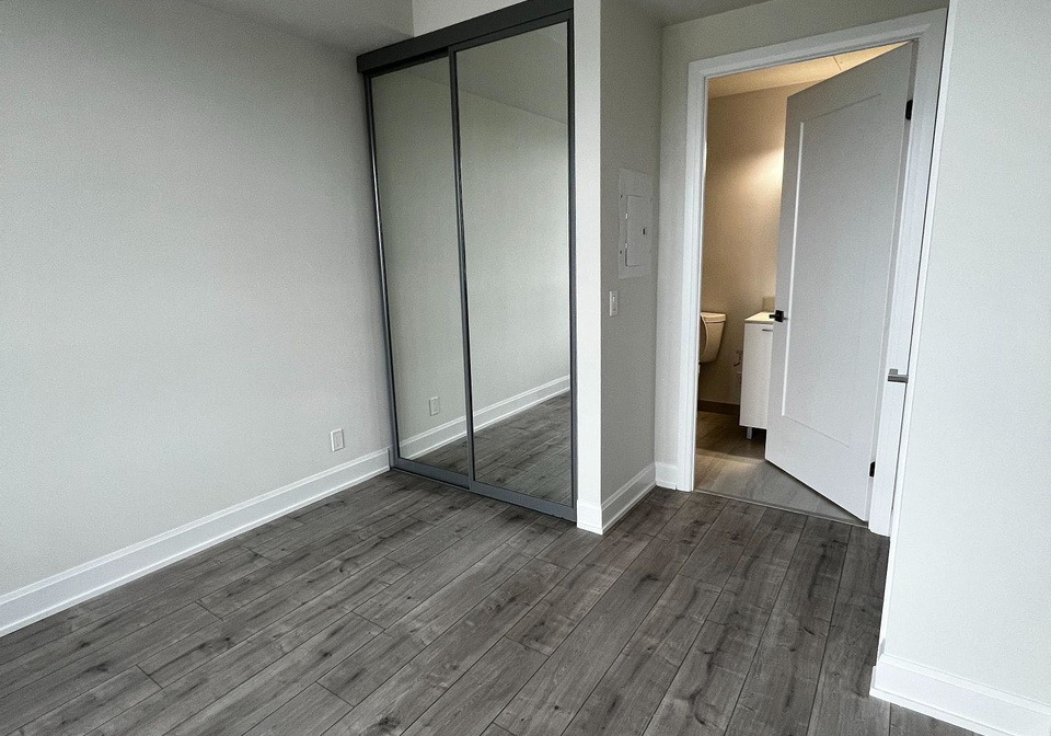 38-water-walk-drive-markham-ontario-n12404213