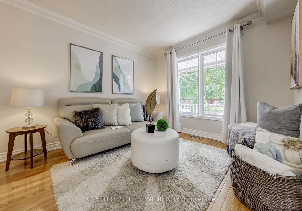 116-hollandview-trail-aurora-ontario-n12404386