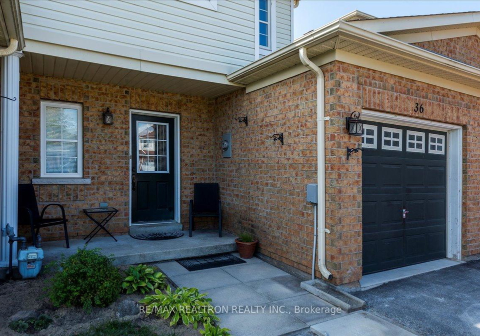 36-mccann-lane-essa-ontario-n12404560