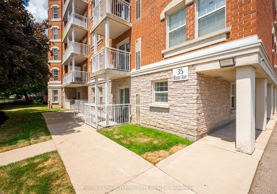 35-hunt-avenue-richmond-hill-ontario-n12404583