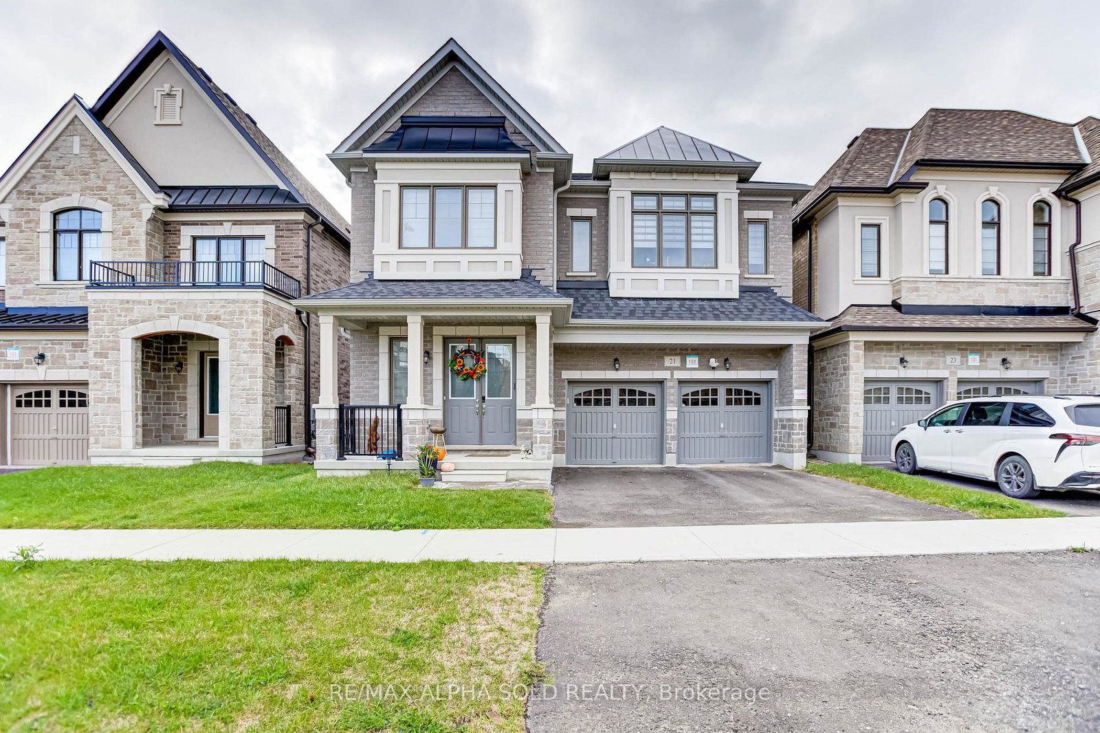 21-current-drive-richmond-hill-ontario-n12404797