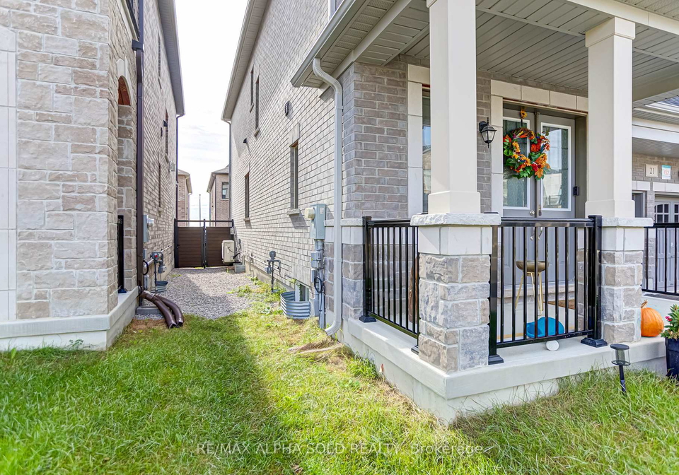 21-current-drive-richmond-hill-ontario-n12404797