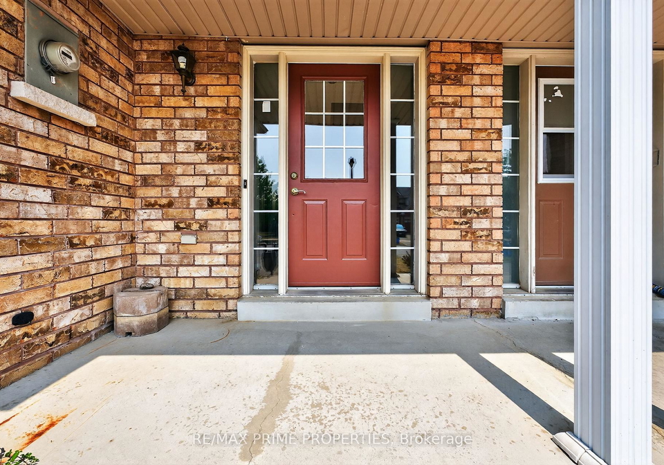63-lilly-mckeowan-crescent-east-gwillimbury-ontario-n12404853