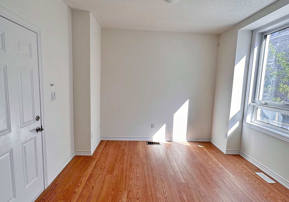 74-chicago-lane-markham-ontario-n12405532