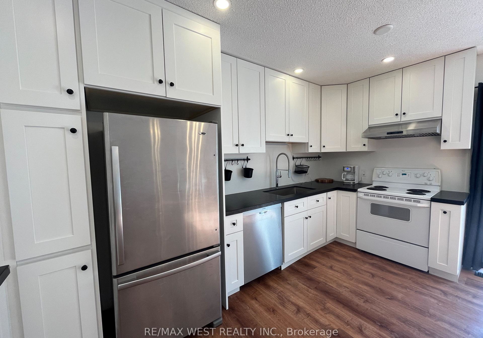 203-main-street-king-ontario-n12405734