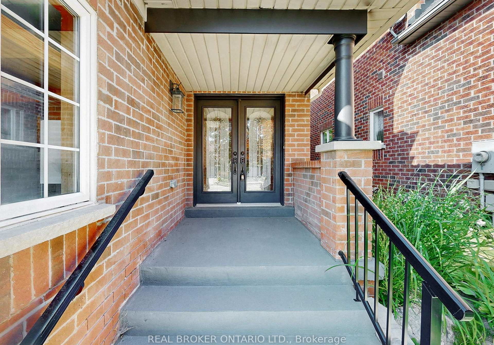 801-colter-street-newmarket-ontario-n12406140