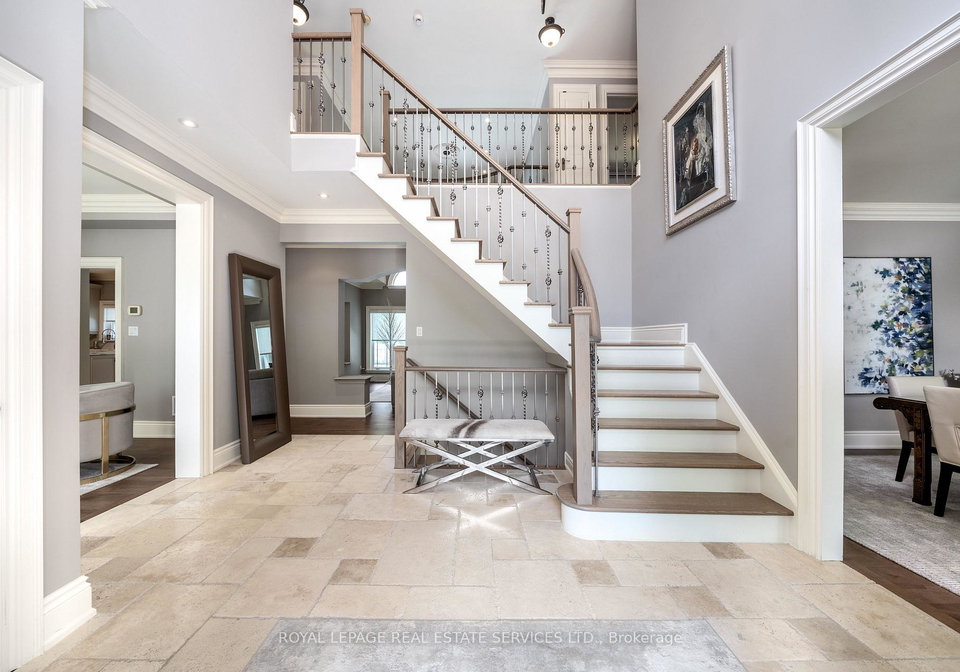 16-sherman-oaks-court-aurora-ontario-n12406401