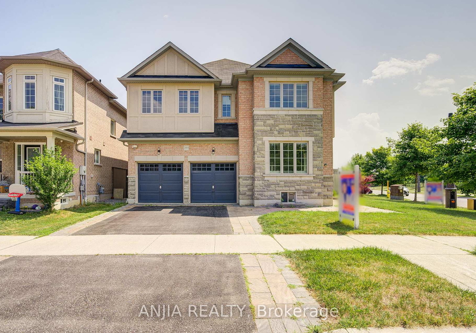 203-richard-underhill-avenue-whitchurch-stouffville-ontario-n12406524