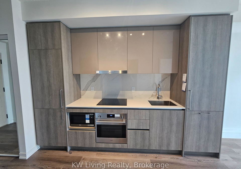225-commerce-street-vaughan-ontario-n12407598