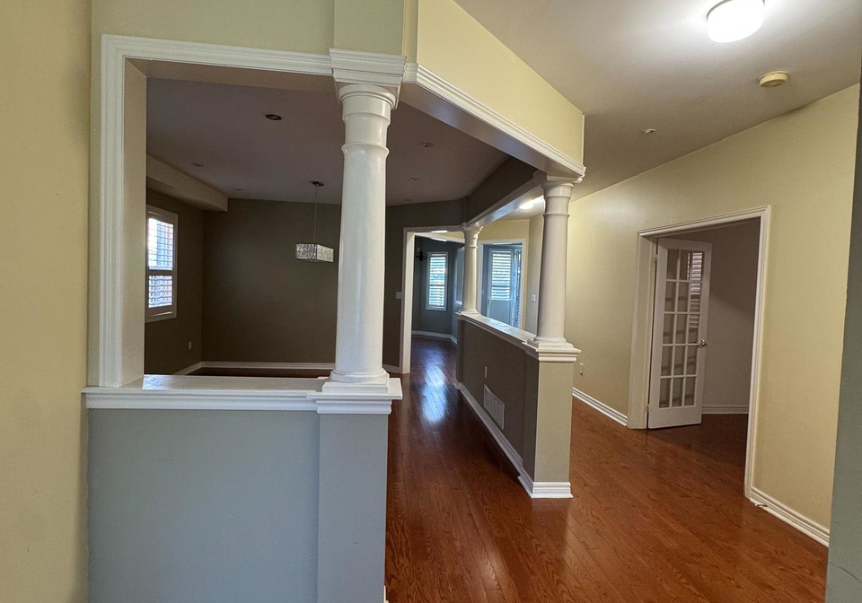 172-borealis-avenue-aurora-ontario-n12407925
