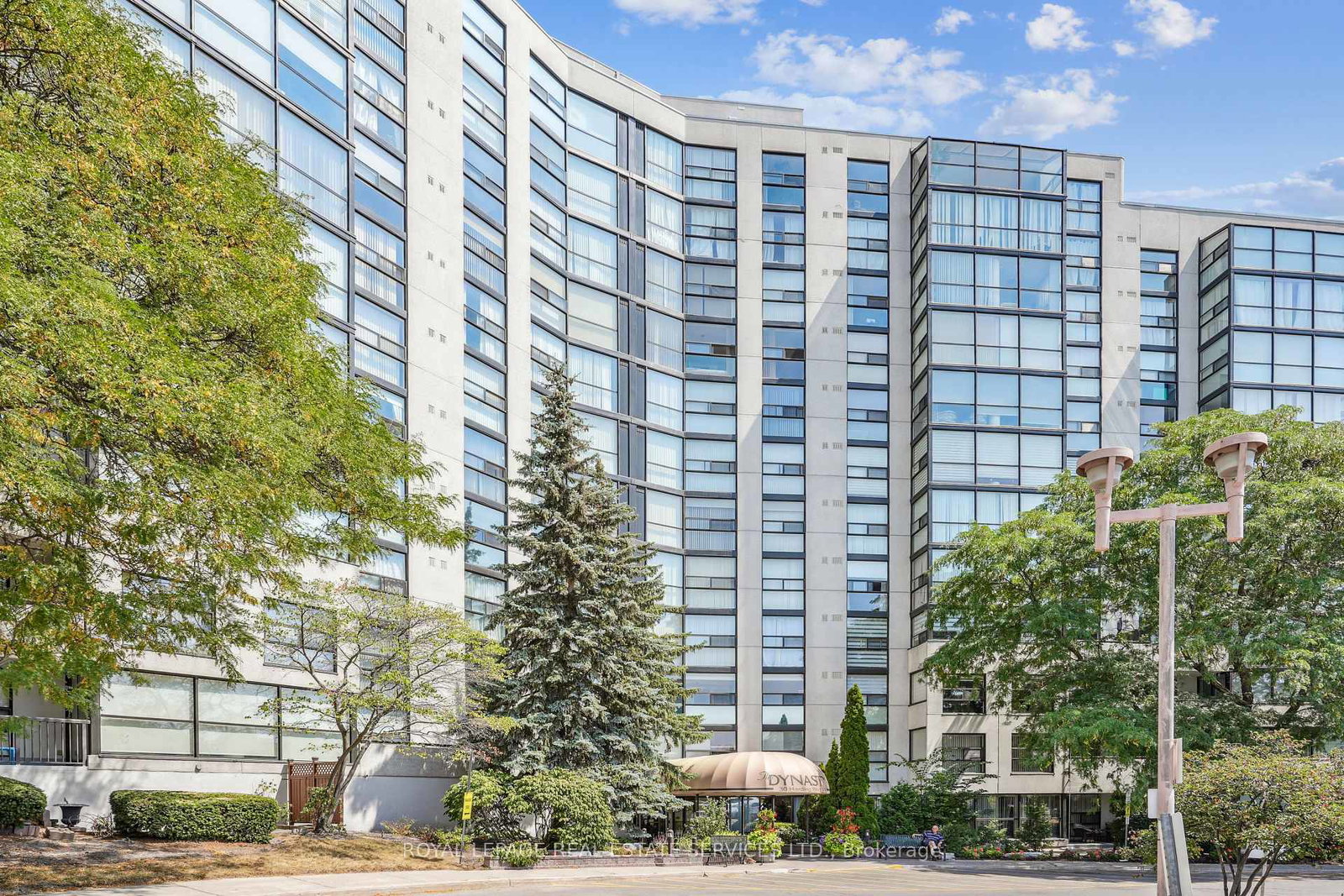 30-harding-boulevard-w-richmond-hill-ontario-n12408089