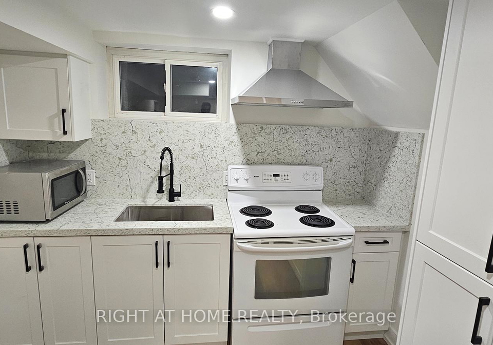 38-jasper-drive-aurora-ontario-n12408245