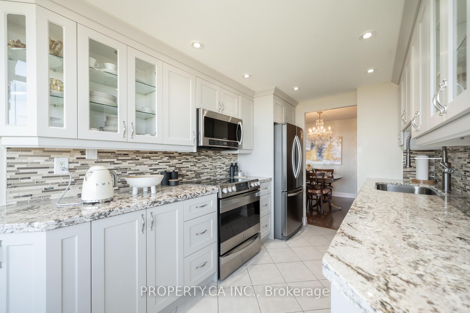 7460-bathurst-street-vaughan-ontario-n12409136