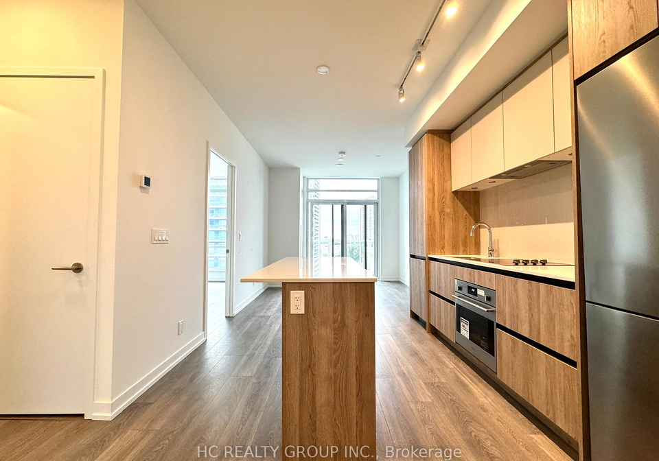 8-beverley-glen-boulevard-vaughan-ontario-n12410007