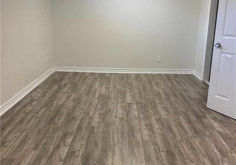 105-goldsmith-crescent-newmarket-ontario-n12411600