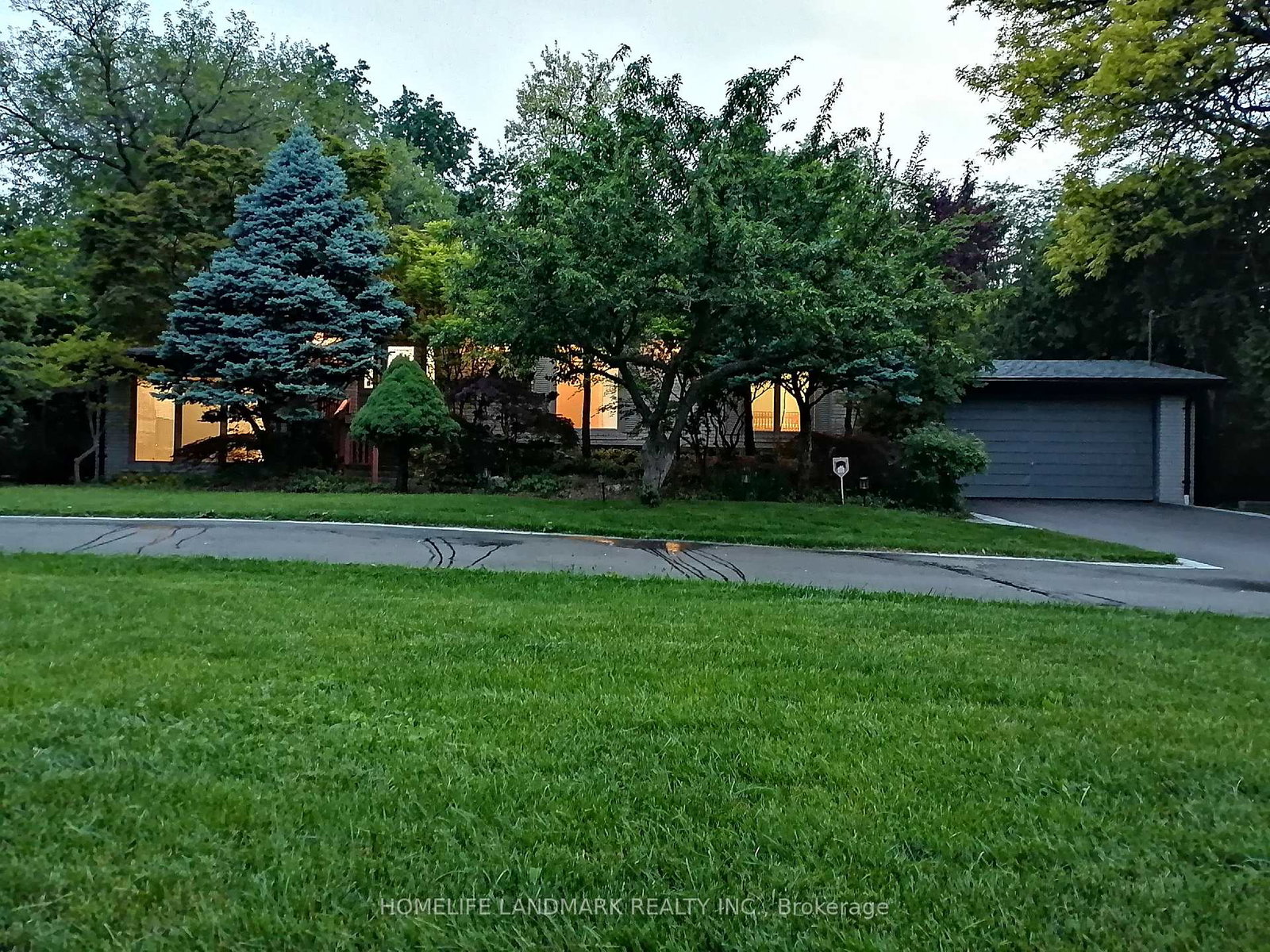 12-thornheights-road-markham-ontario-n12411820