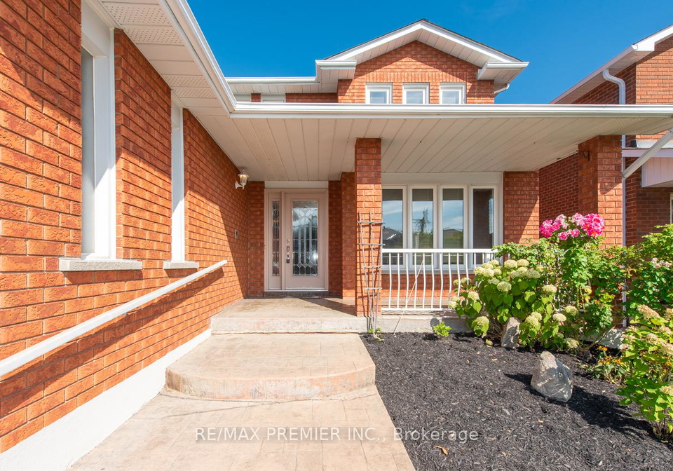 36-castlehill-road-vaughan-ontario-n12412211
