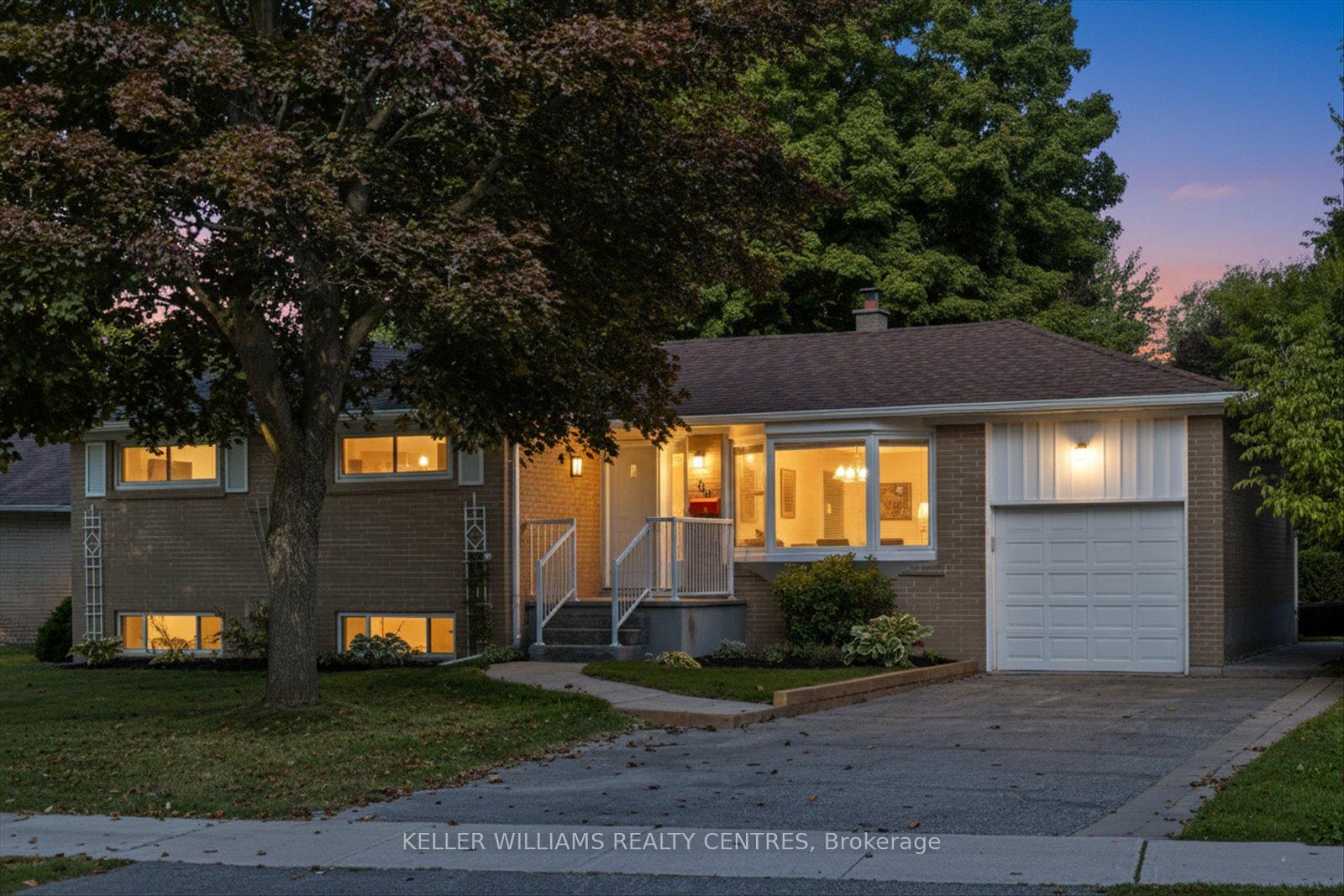 111-lewis-drive-newmarket-ontario-n12412235
