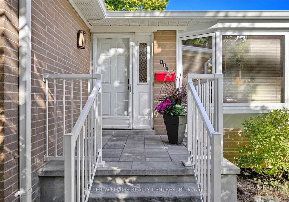 111-lewis-drive-newmarket-ontario-n12412235