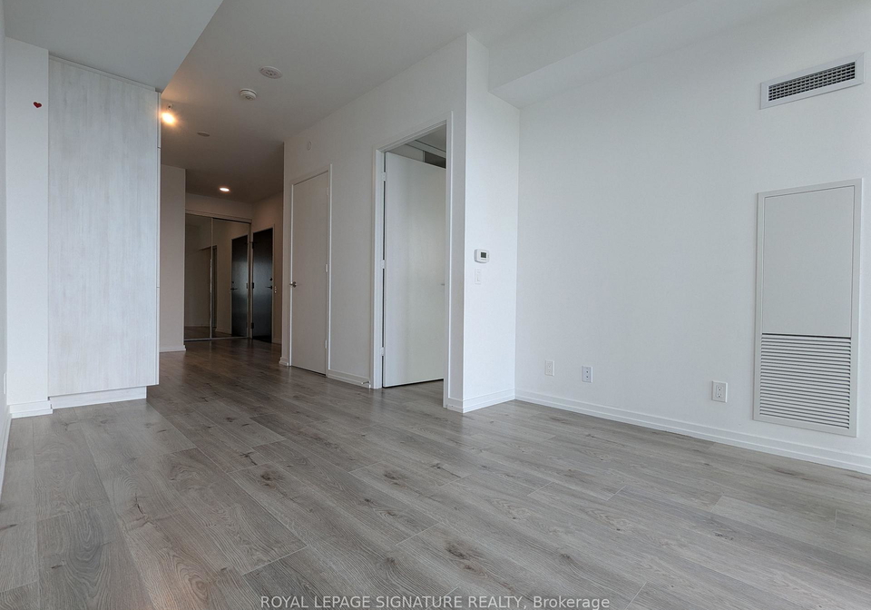 7890-jane-street-vaughan-ontario-n12412352